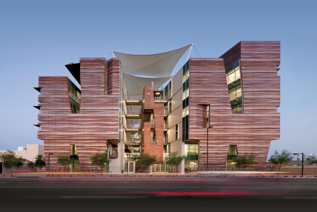 University of Arizona College of Medicine – Phoenix (Hybrid):