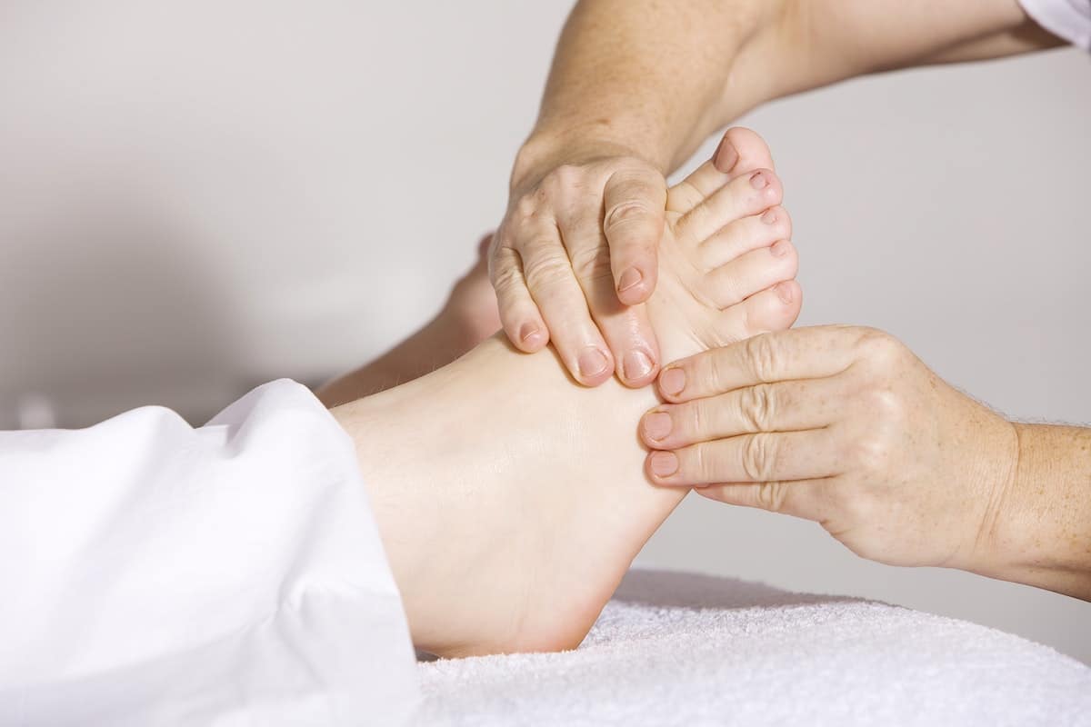 Signs You Need to Visit a Foot Doctor